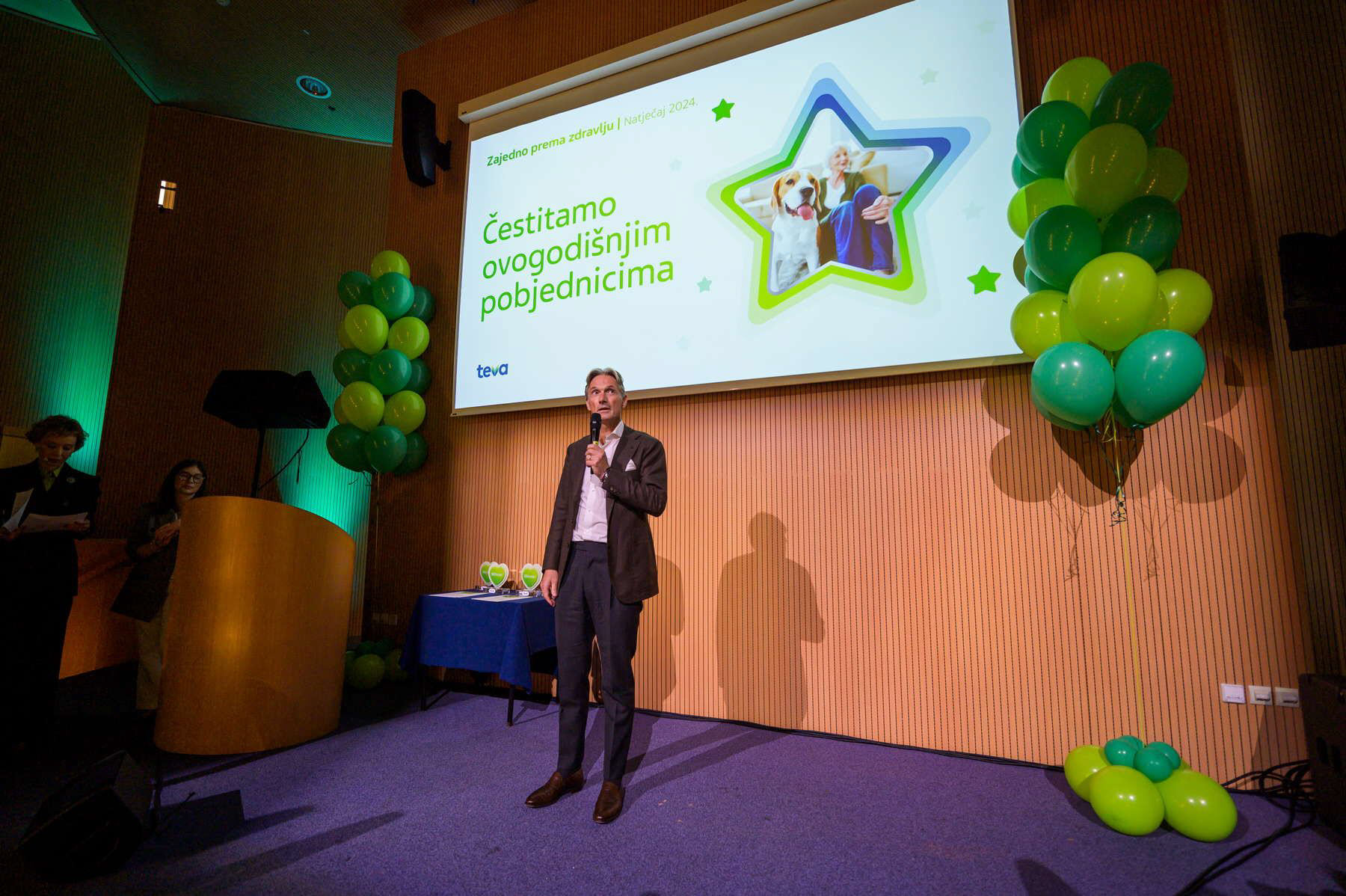 Richard Francis giving a speech