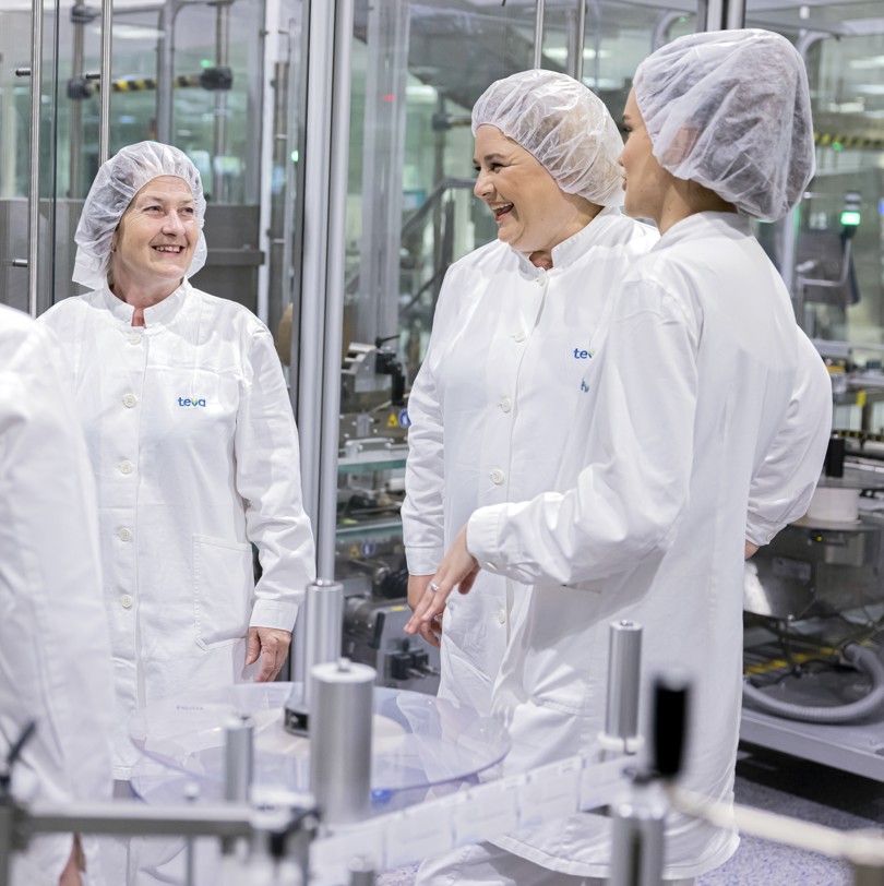 woman in the laboratory