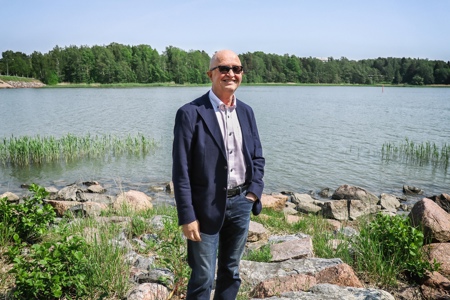 Kari Alhainen, Teva lääketieteellinen johtaja