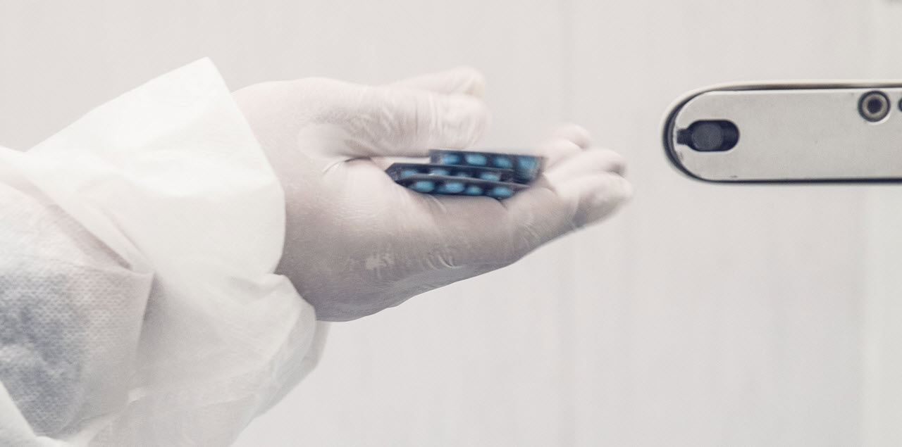 tablets on the hands